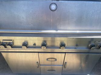 Stainless steel grill