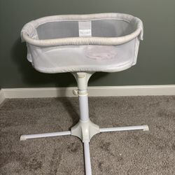 Halo Bassinet Swivel Sleeper