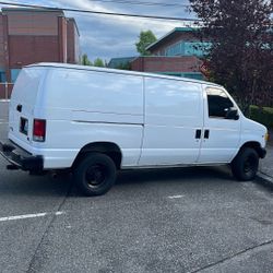 1998 Ford E-350