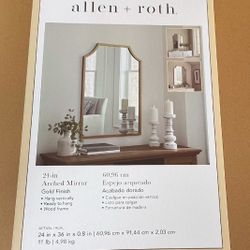 24-in / 36-in Arched Mirror Gold Finish 