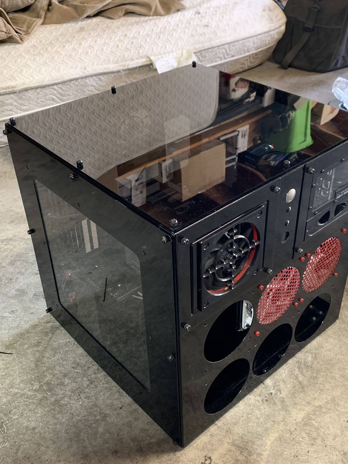 Mountain Mods U2-UFO Horizontal Computer case with Bitspower, EK water cooling parts, 2 radiators 10 fans, hard drive bracket, and Bitpower X-Station