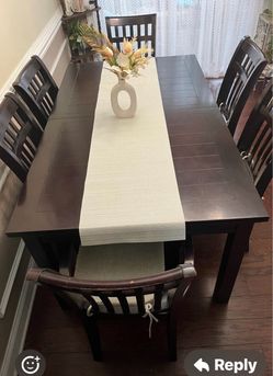 Dining table set of 8 chairs