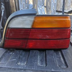 E36 Passenger Amber Taillight