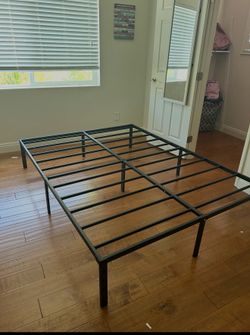Queen metal frame