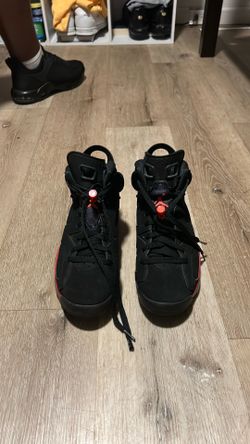 Real Jordan 6 infrareds SIZE 8.5