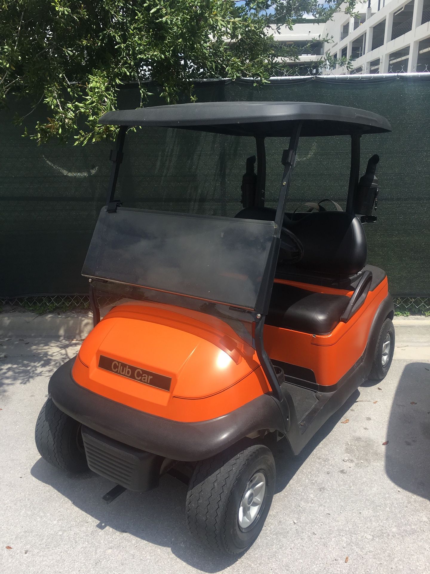 Golf cart