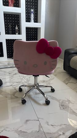 Impressions hello kitty chair