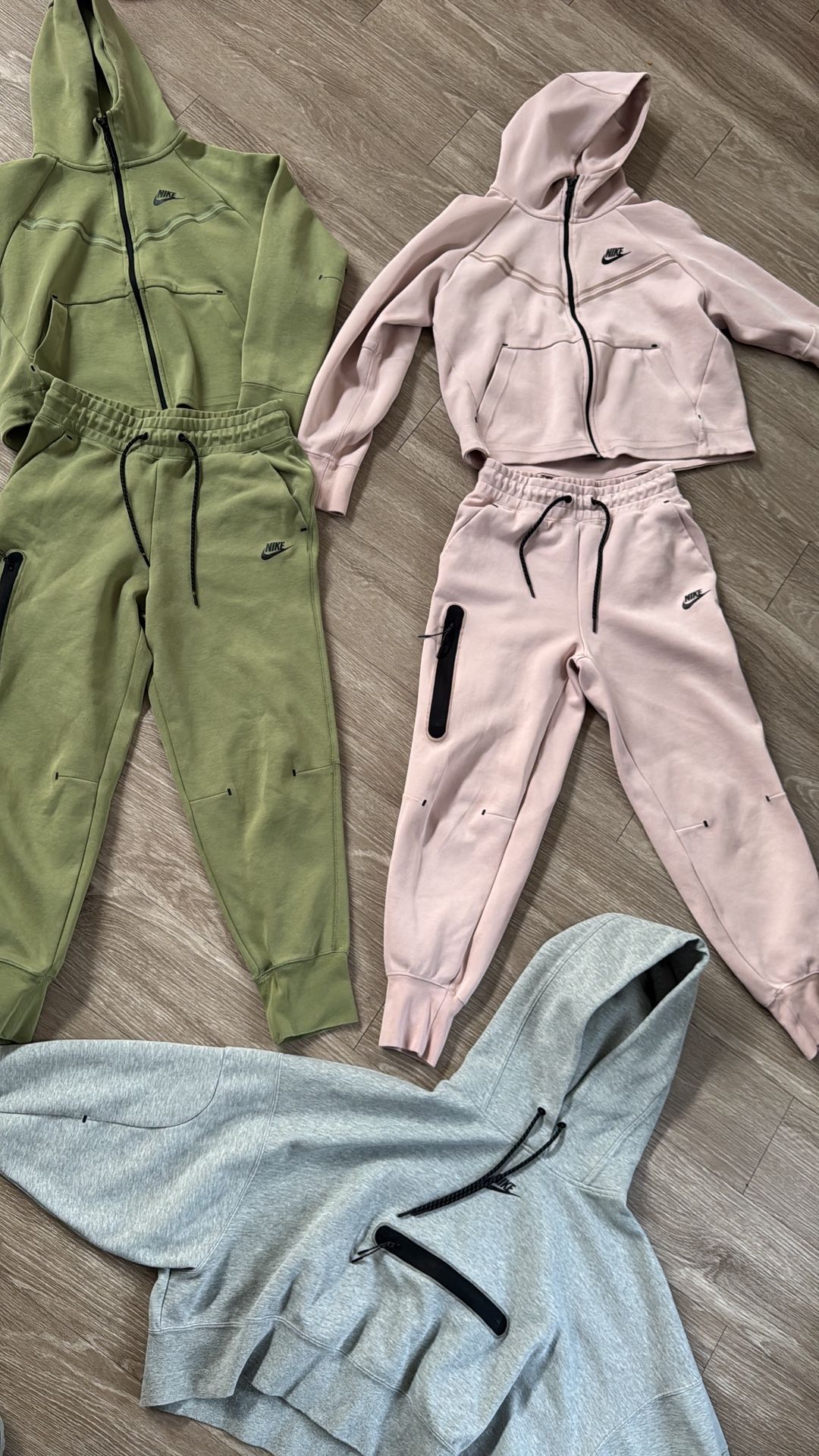 Women’s Nike Tech Fleece Sets Take All For $250