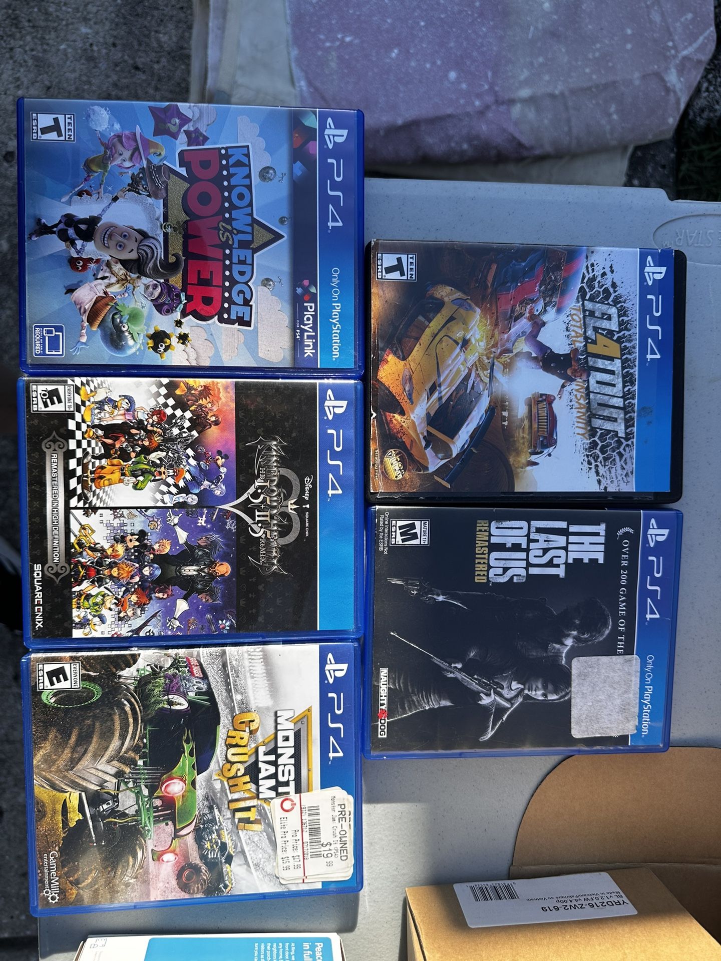 PS4 Games And Controller