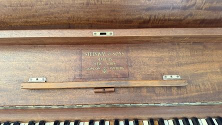 Steinway & Sons Upright Piano – Vintage – Pickup Only