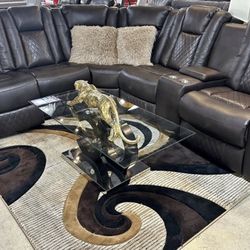 LARGE BROWN LEATHER SECTIONAL 