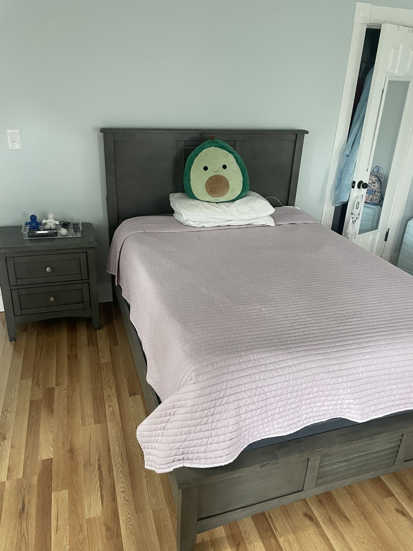 Full Bed Set