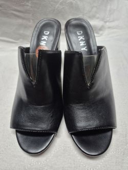 Size 7 and Size 8..... 10$