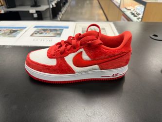 Nike Air Force 1 Low Teddy Bear Red size 7y