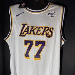 Nike Los Angeles Lakers Luka Doncic #77 White Jersey