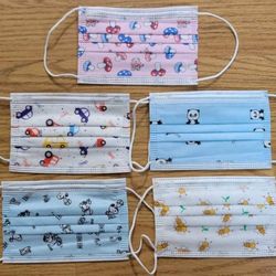 Face Mask For Kids With cartoon I had 5 colors.