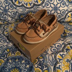 Little Girl Sperrys 