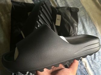 Yeezy ys-01 slides black size 14