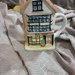 Vtg Teapot Main Street Store Front Series  “Tea Shop” 2- Sided 6” ~LID AFFIXED~