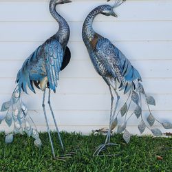 Decorative Metal Yard Peacocks 