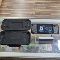 Valve Steam Deck with Carrying Case and 1TB internal Memory