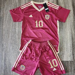 Venezuela Soteldo KIDS soccer Jersey Size 26 (10-11  years)