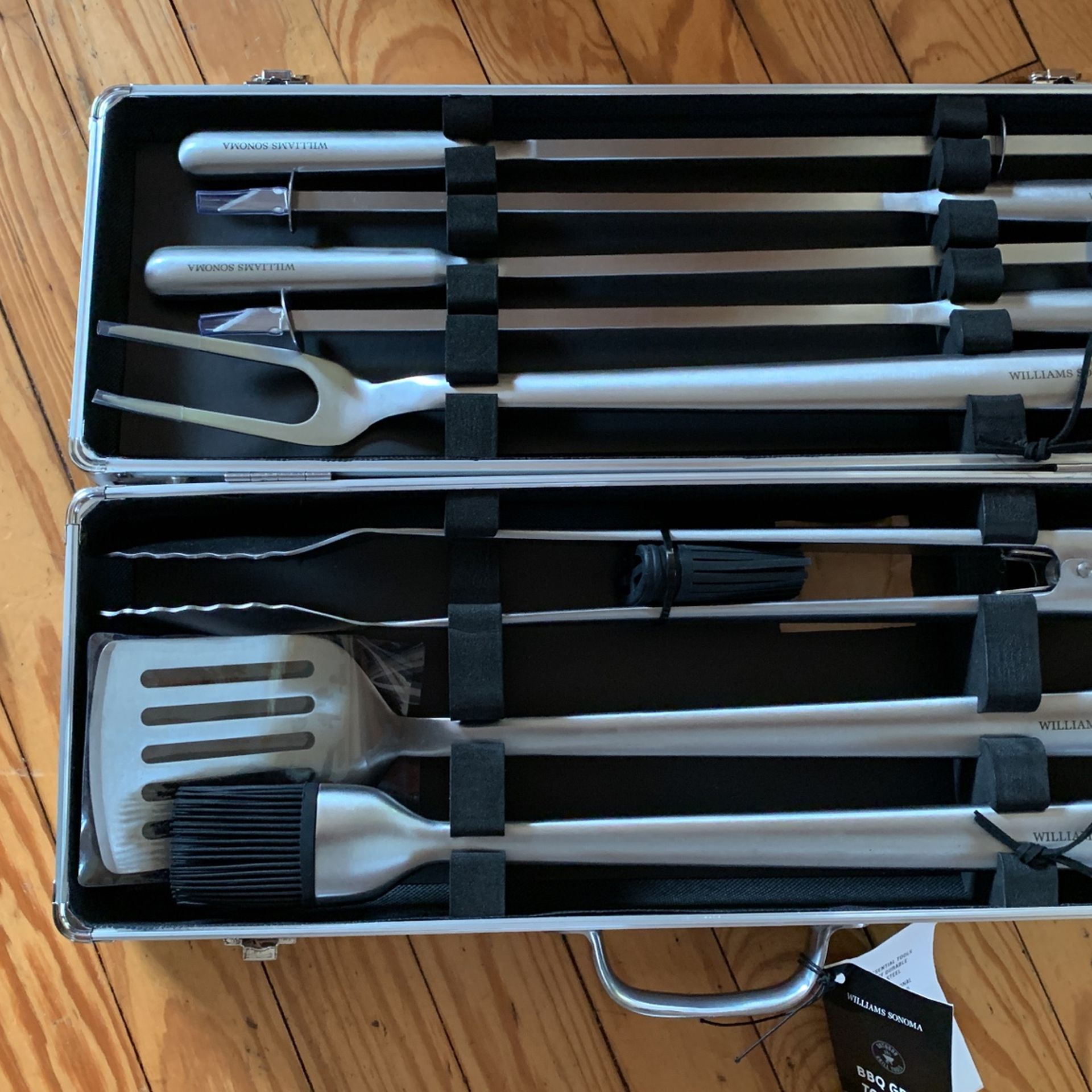 Williams Sonoma BBQ Grill Tool Set New