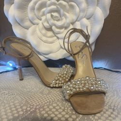 Jessica Simpson Pearl Embellished Heels Size 7M