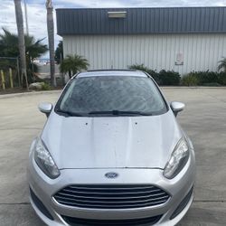 2015 Ford Fiesta