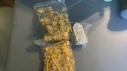 50 pcs Rose shaped Key Bottle Opener with Thank you card with gold chain