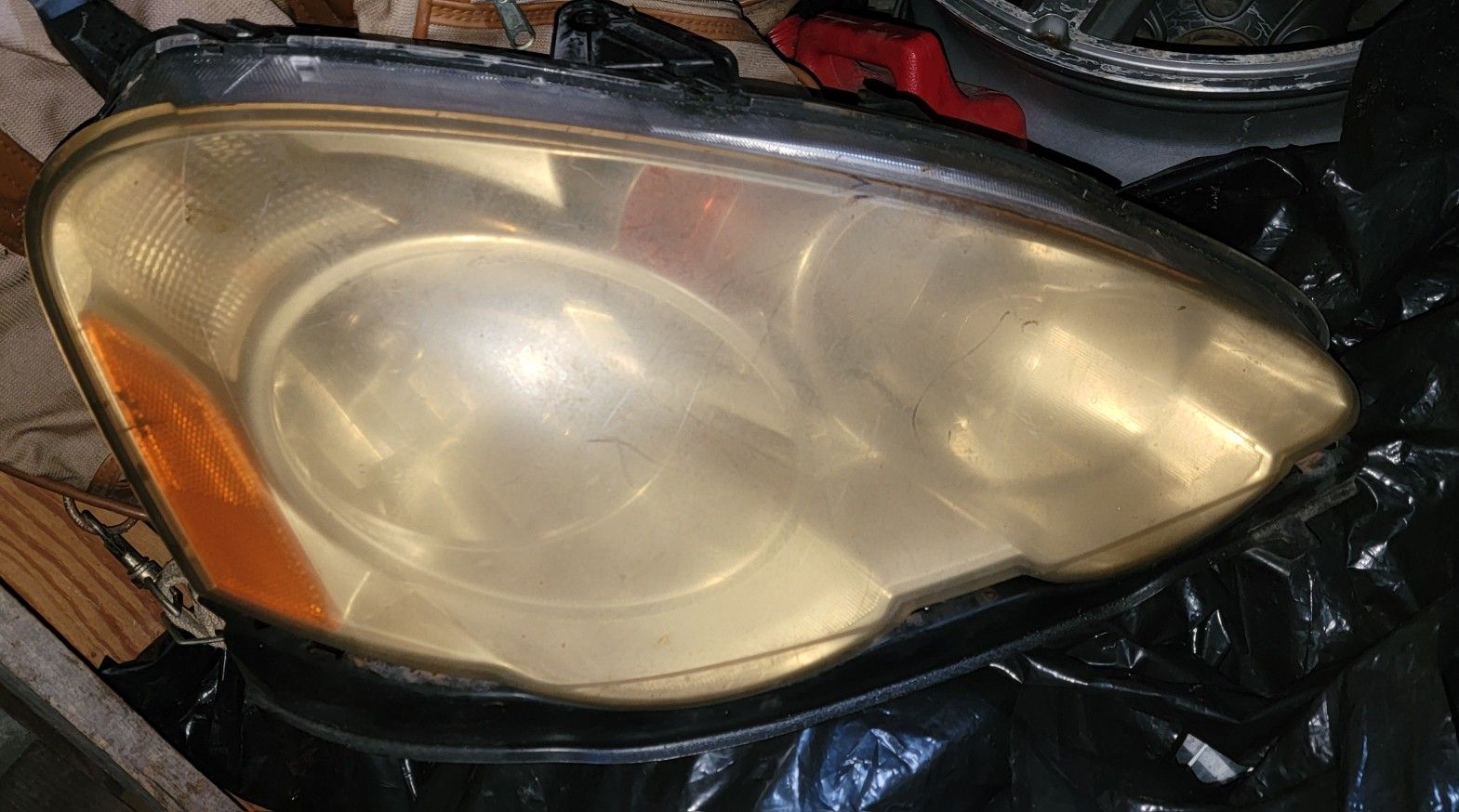 2002 Acura Rsx And Up Front Light Beams