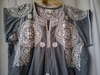 Blusa Larga, Vestido o Bluson. Color Gris,  Medida 46 o Large.
