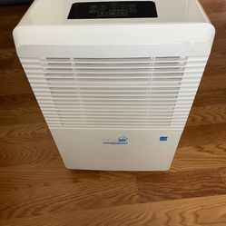 Dehumidifier 