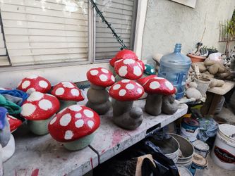 Concrete Mushroom 🍄 