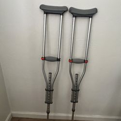 Crutches.  -  Lightweight  Kids, Adults 