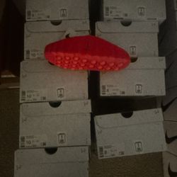 Nike Mind Slide 001 ‘Solar Red’