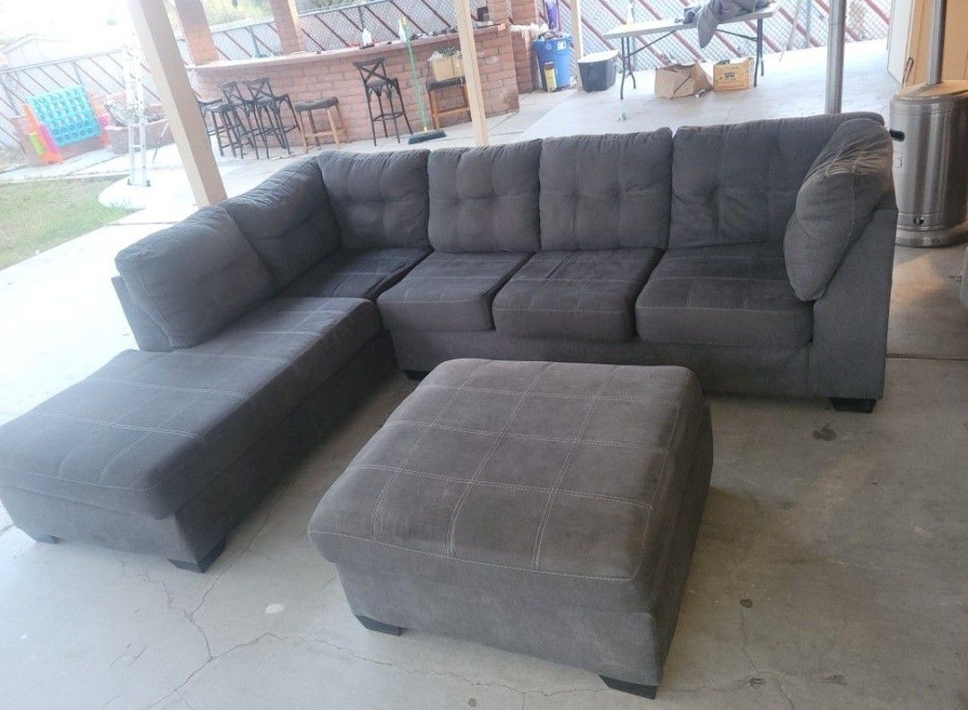 Beautiful L Shape Sectional With Ottoman