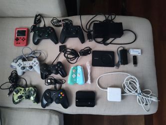 Gaming & Electronics Lot - Controllers, PS1/PS2, Xbox, Switch - Parts/Repair