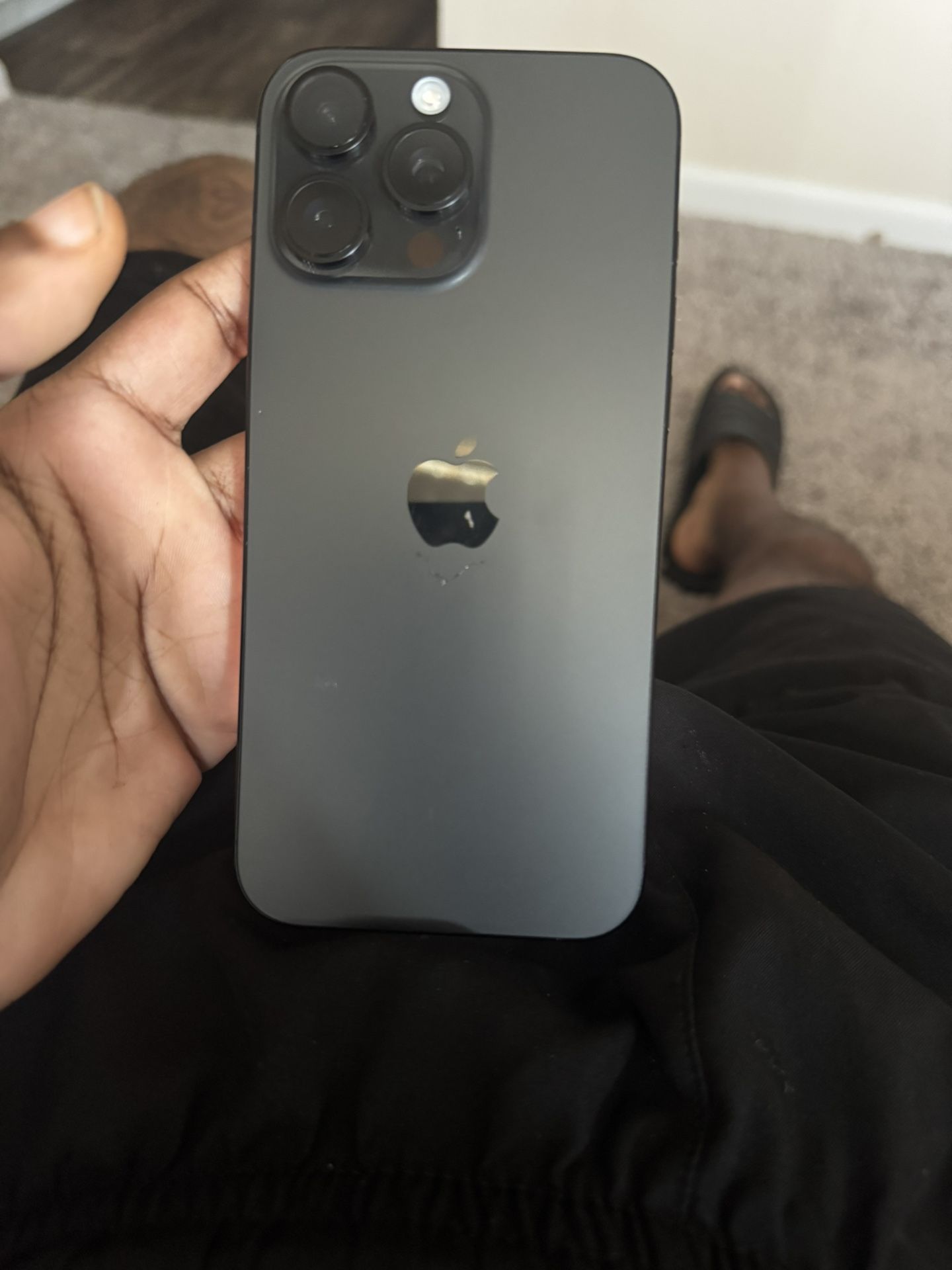 iPhone 16 Pro Max Unlocked