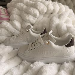 Worn once  Louis Vuitton Sneakers