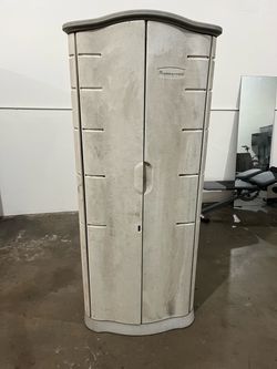 Rubbermaid Shed