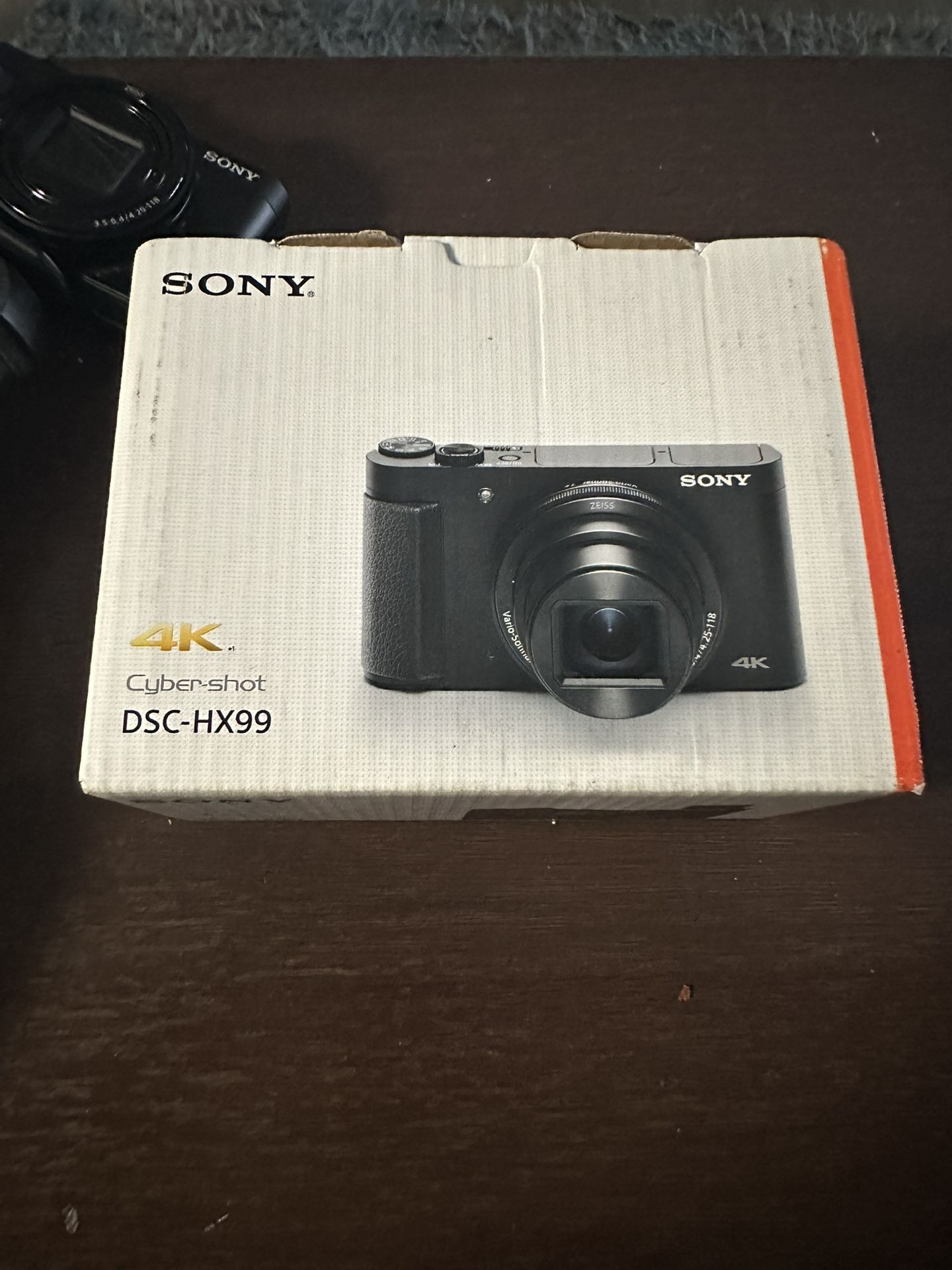 Sony Cyber-shot DSC-HX99