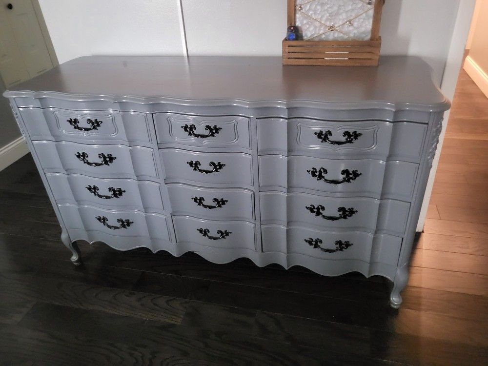 Victorian Bedroom Set