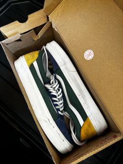 vans size women’s 8 men’s 6.5 $40