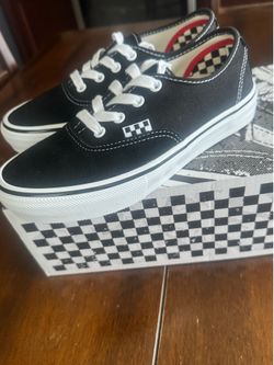 Vans skate authenti size 5.5 men