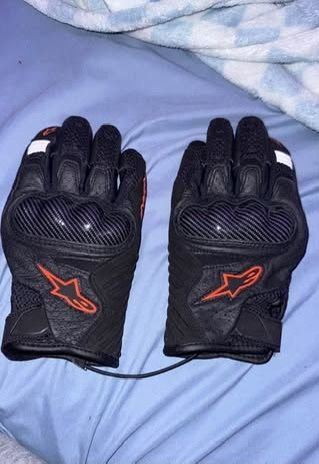 Medium Sized Motorcycle Gloves