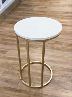 Accent Table