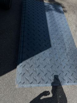 TOUGH & DURABLE GROUND PROTECTION MATS