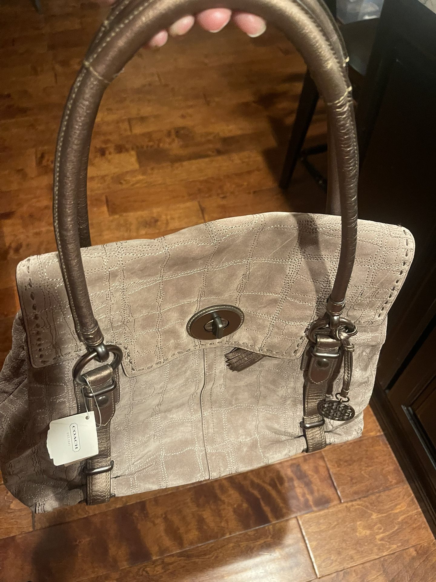 Lovely New Coach Handbag 