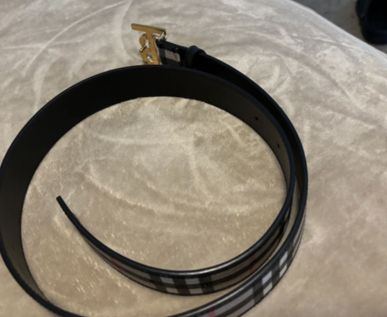 Women’s Burberry Belt